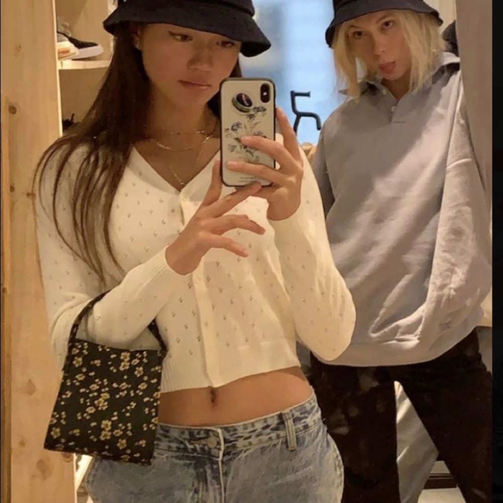 hiiii guys, i can finally post on this acct again!